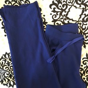 Figs scrub pants sz small tall